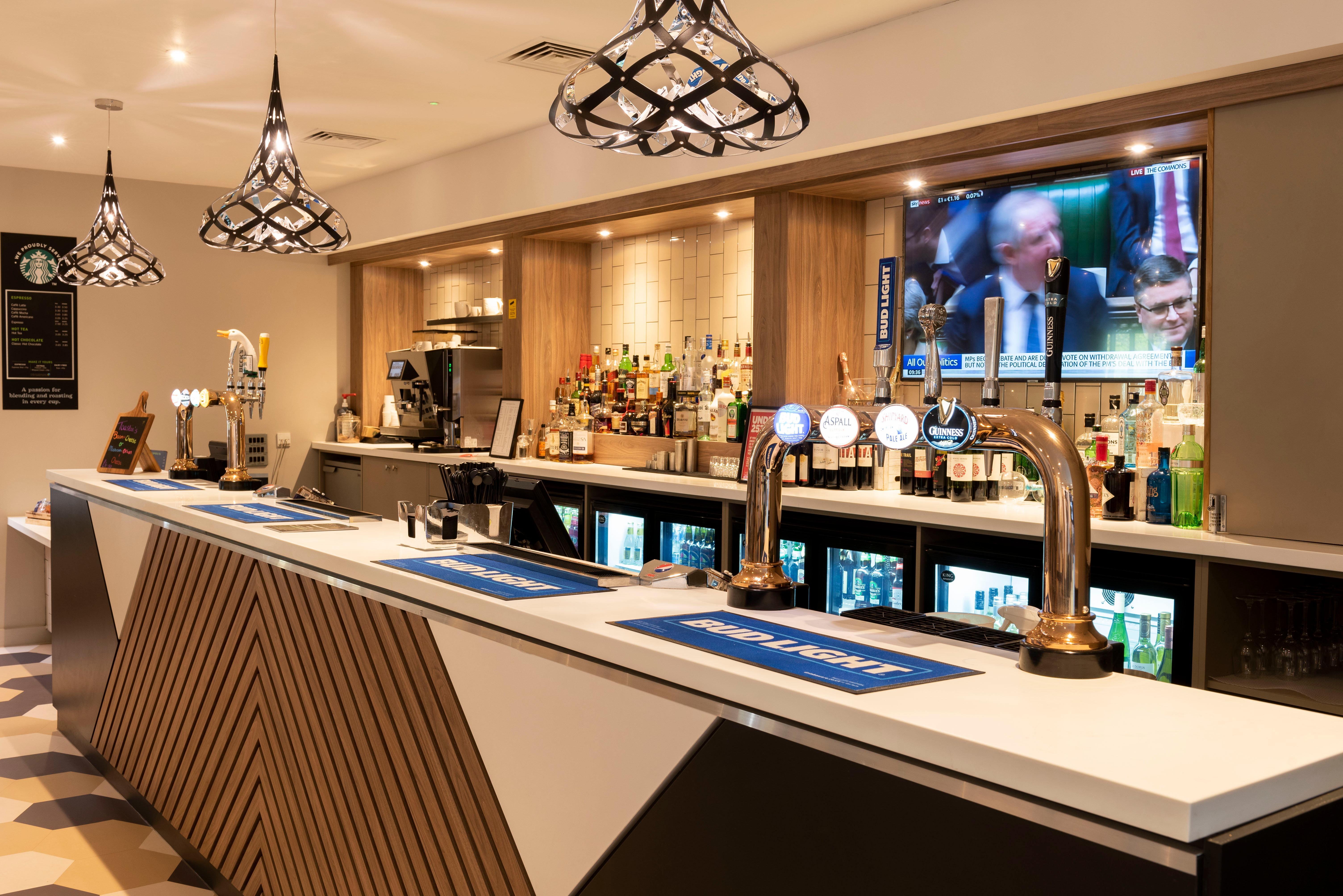 Holiday Inn Birmingham M6, Jct7 By Ihg Bagian luar foto