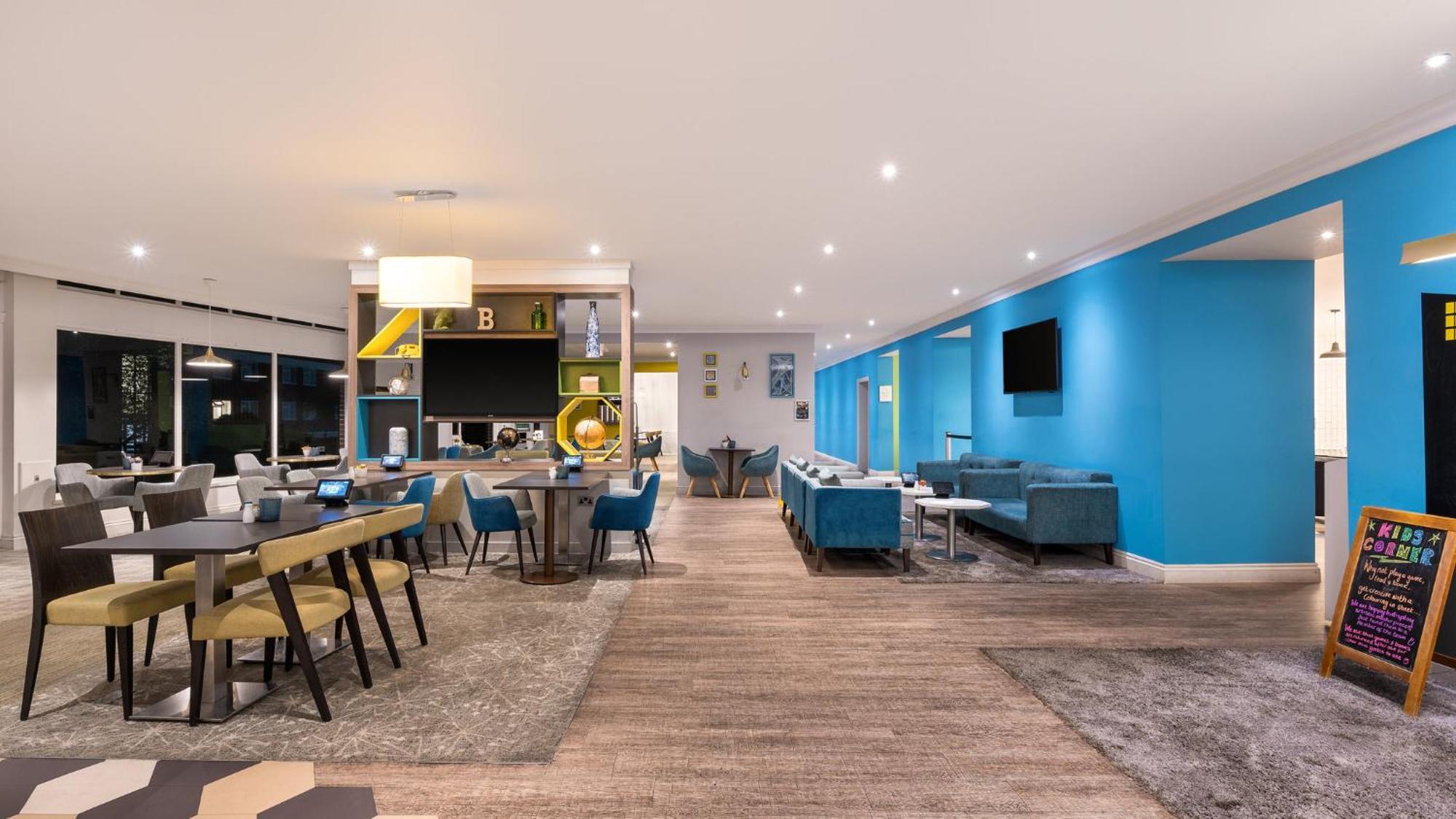 Holiday Inn Birmingham M6, Jct7 By Ihg Bagian luar foto